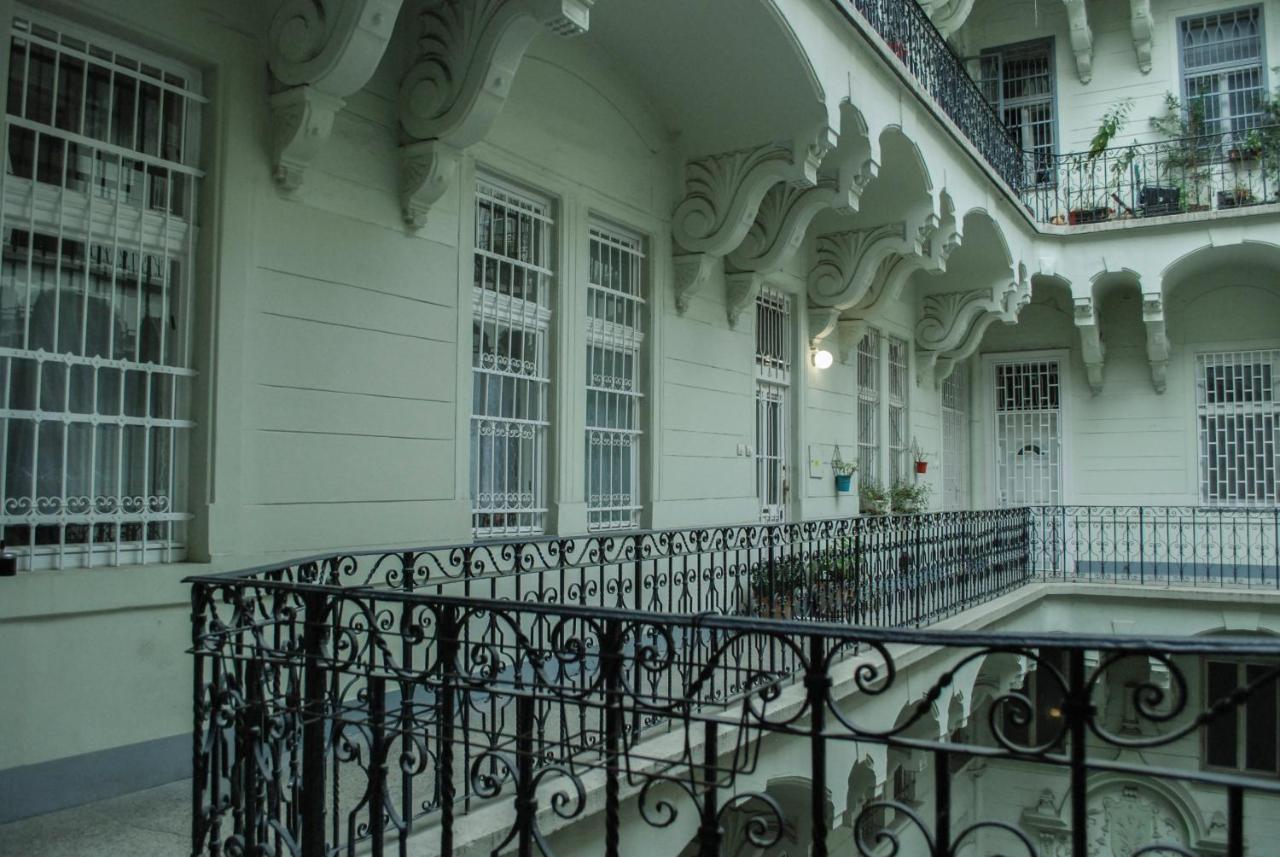 P432 Elitehost Podmaniczky Apartment Будапеща Екстериор снимка